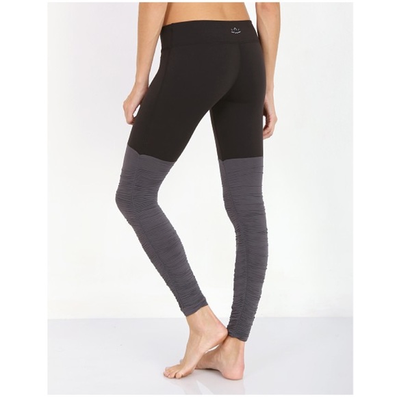 Beyond Yoga Leg Warmer Leggings, Stirrup Tights, S - Picture 2 of 10